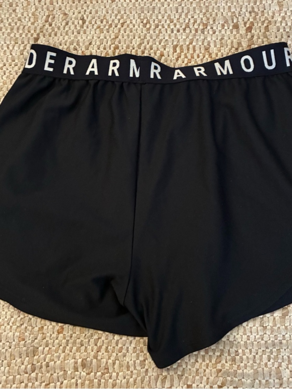 Under Armour Black Athletic Shorts Small Workout Gym Running Lightweight - Picture 3 of 9